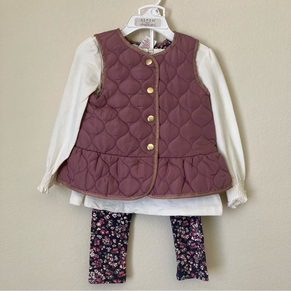 Aspen Quilted Vest and Floral Leggings Set